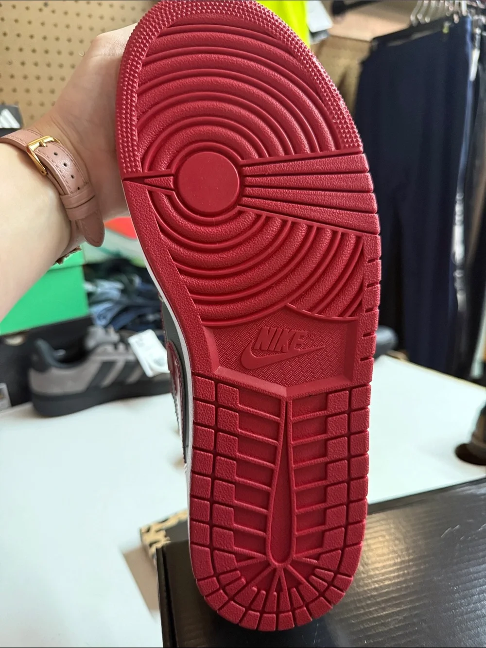 Jordan - Air Jordan 1 Low 'Varsity Red'